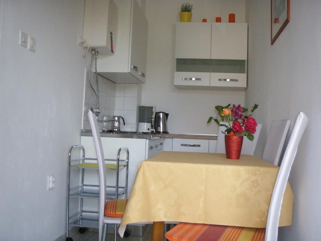 Apartments Barbara Пореч Екстер'єр фото