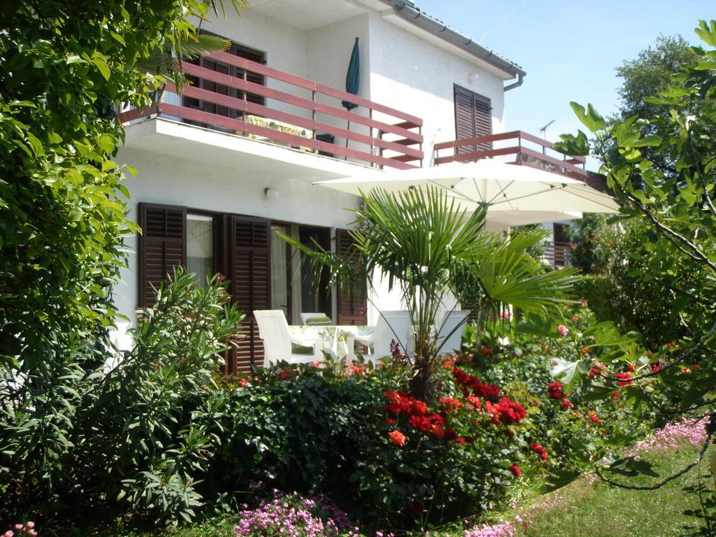 Apartments Barbara Пореч Екстер'єр фото