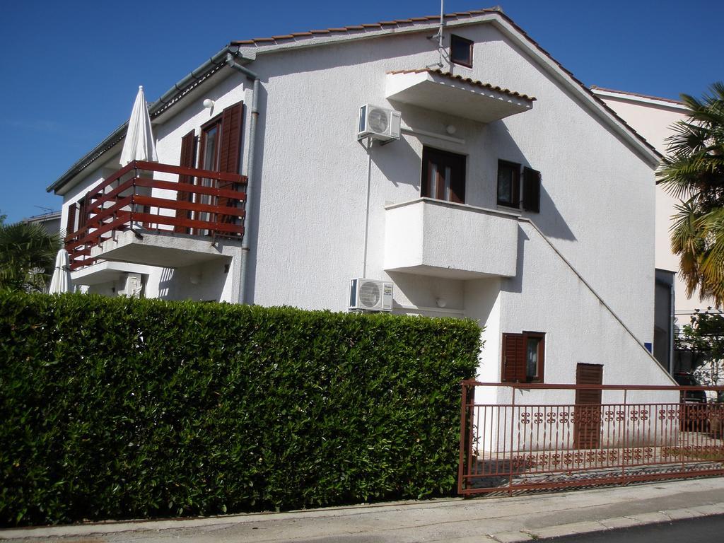 Apartments Barbara Пореч Екстер'єр фото