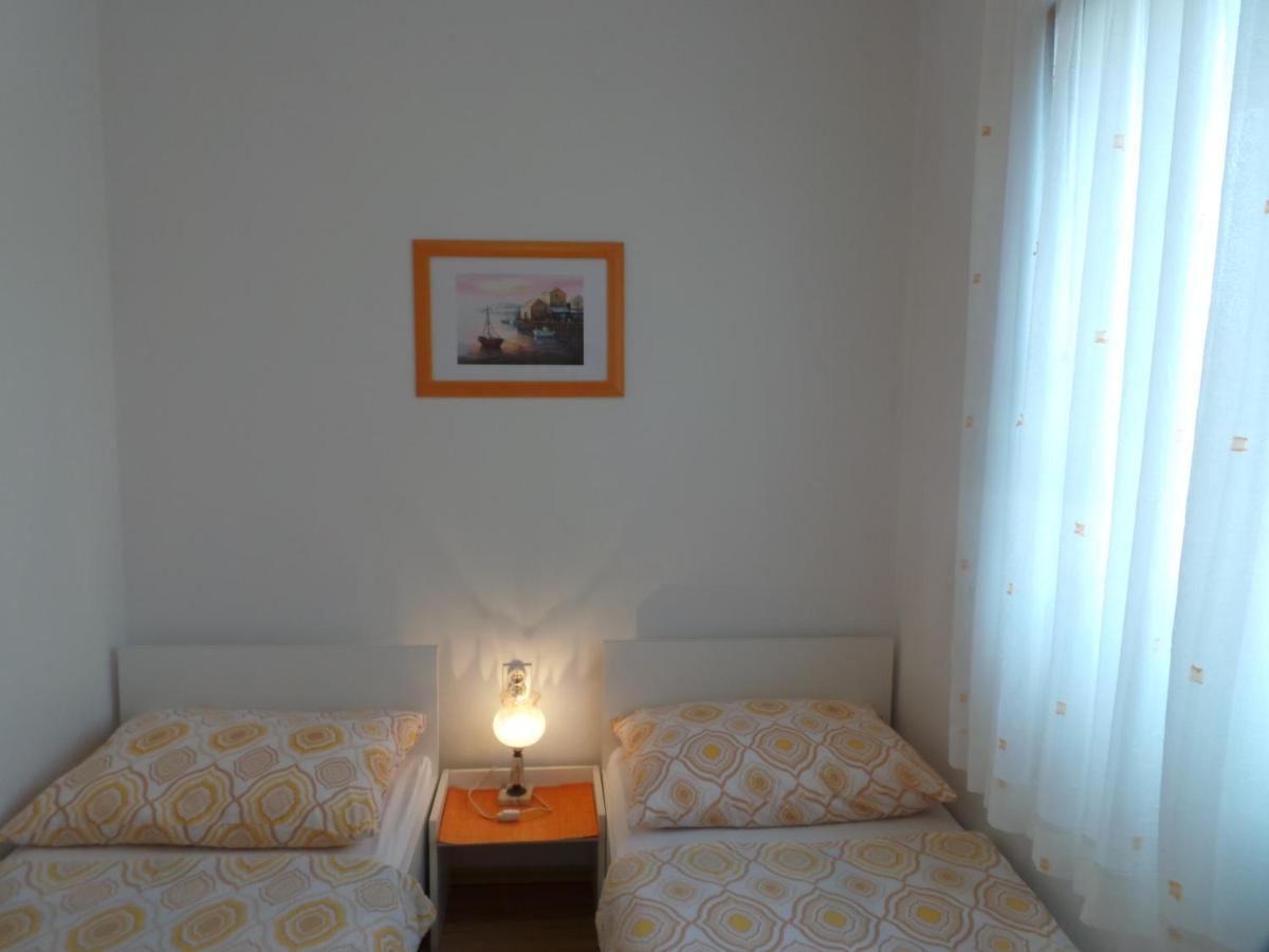 Apartments Barbara Пореч Екстер'єр фото