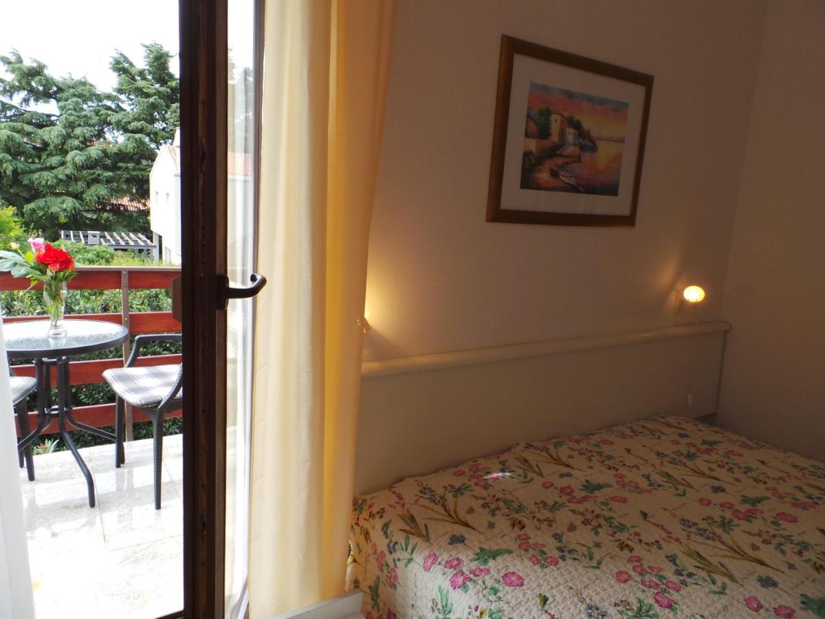 Apartments Barbara Пореч Екстер'єр фото